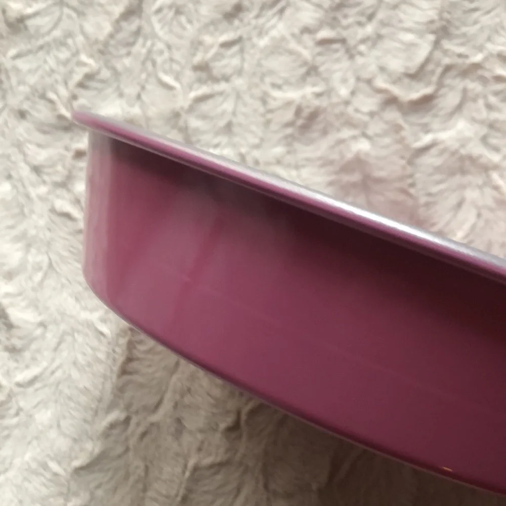 Paris Hilton Pink and Silver 9 inch Cake Pan